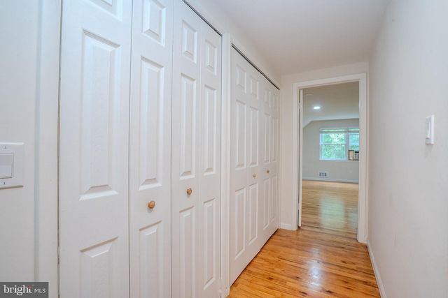 11 HOLLAND LN, East Windsor Twp, NJ 08512