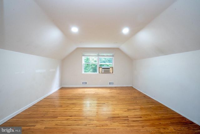 11 HOLLAND LN, East Windsor Twp, NJ 08512