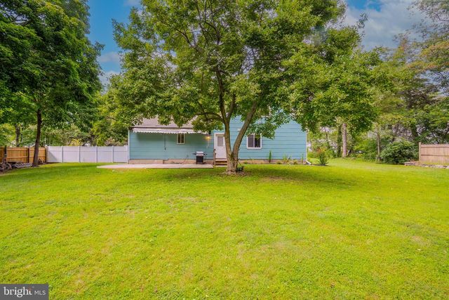 11 HOLLAND LN, East Windsor Twp, NJ 08512