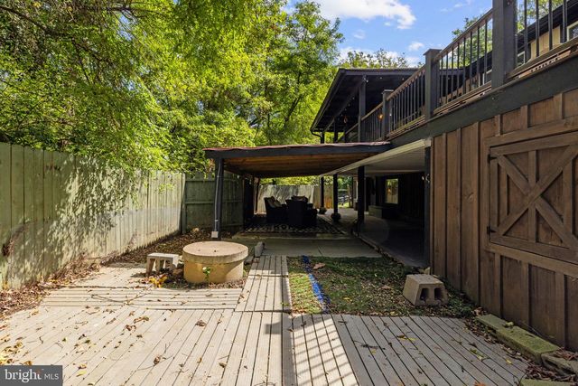 12986 FURNACE MOUNTAIN RD, Lovettsville, VA 20180