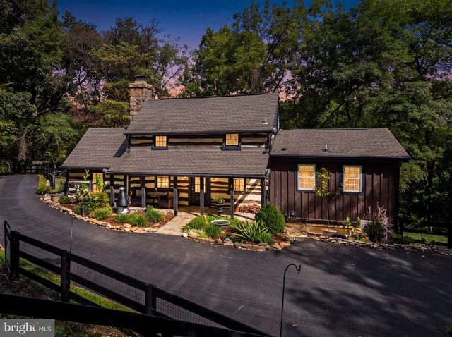 12986 FURNACE MOUNTAIN RD, Lovettsville, VA 20180