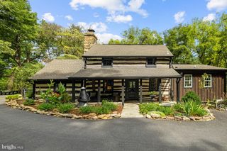 12986 FURNACE MOUNTAIN RD, Lovettsville, VA 20180