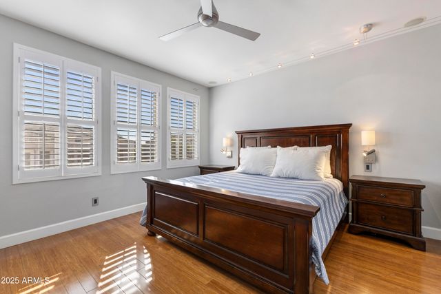 15221 N CLUBGATE Drive 2059, Scottsdale, AZ 85254