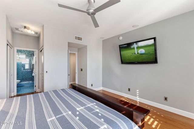 15221 N CLUBGATE Drive 2059, Scottsdale, AZ 85254