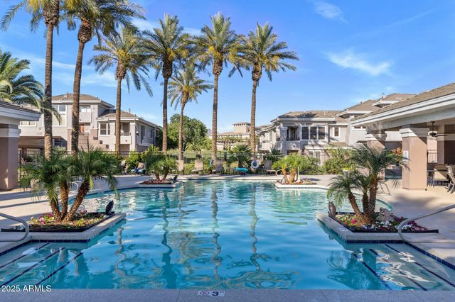 15221 N CLUBGATE Drive 2059, Scottsdale, AZ 85254