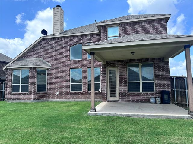 1305 Meridian Drive, Forney, TX 75126