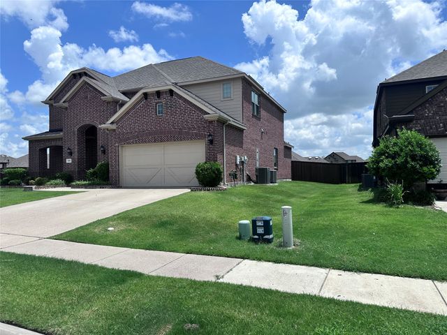 1305 Meridian Drive, Forney, TX 75126