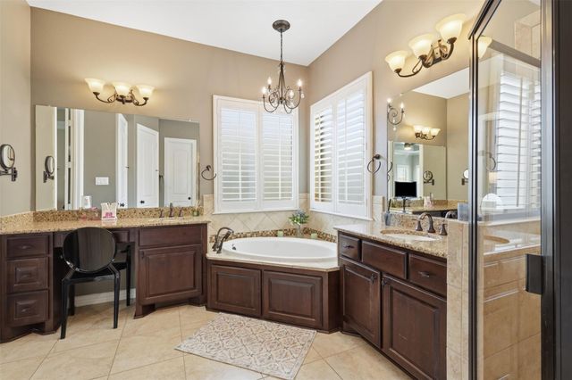 4623 La Escalona, League City, TX 77573