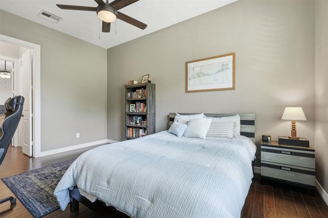 4623 La Escalona, League City, TX 77573