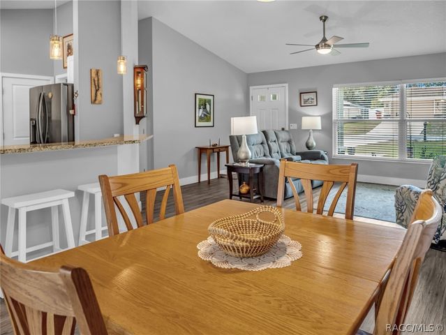 5651 N Summerfield Point, Citrus Springs, FL 34434