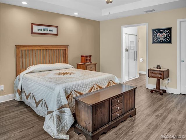 5651 N Summerfield Point, Citrus Springs, FL 34434