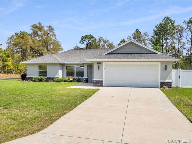 5651 N Summerfield Point, Citrus Springs, FL 34434