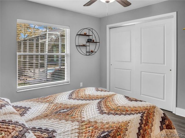 5651 N Summerfield Point, Citrus Springs, FL 34434