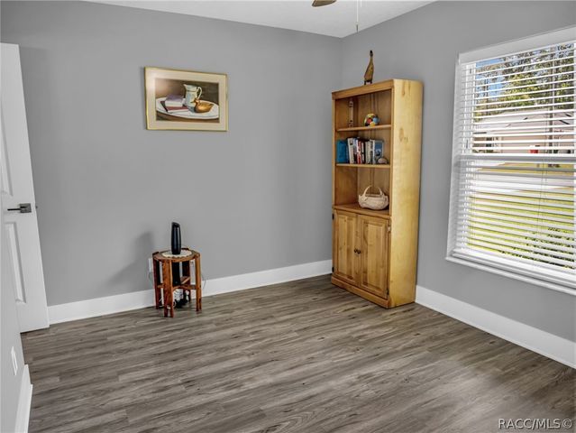 5651 N Summerfield Point, Citrus Springs, FL 34434