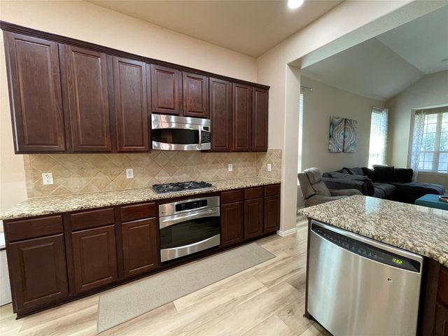 2318 Patriot Drive, Melissa, TX 75454