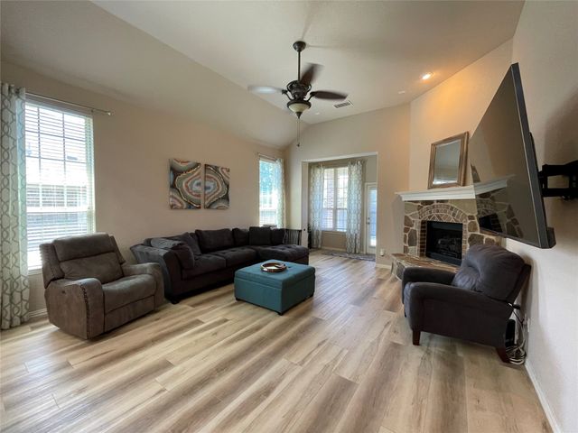 2318 Patriot Drive, Melissa, TX 75454