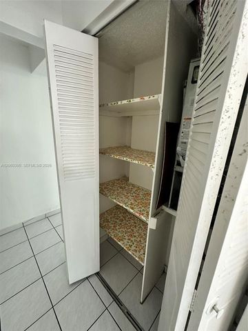 720 Collins Avenue 309, Miami Beach, FL 33139