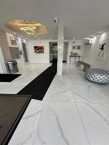 720 Collins Avenue 309, Miami Beach, FL 33139