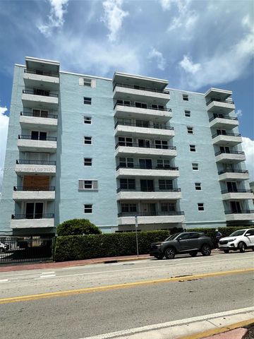 720 Collins Avenue 309, Miami Beach, FL 33139