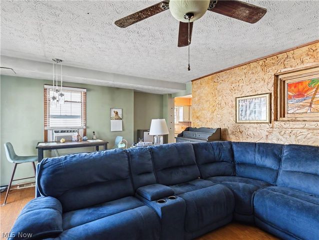 1634 Greenlawn Avenue, Akron, OH 44301
