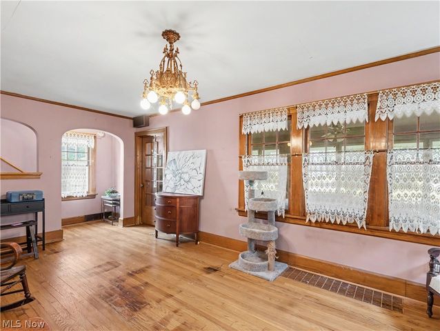 1634 Greenlawn Avenue, Akron, OH 44301