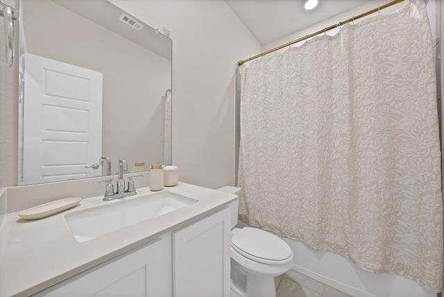 9720 Lariat Drive, Aubrey, TX 76227