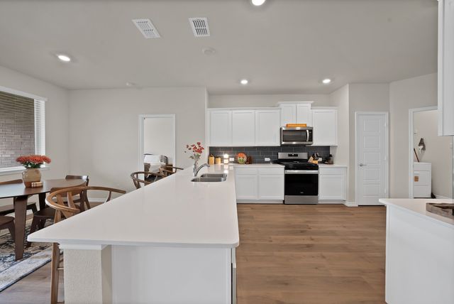 9720 Lariat Drive, Aubrey, TX 76227