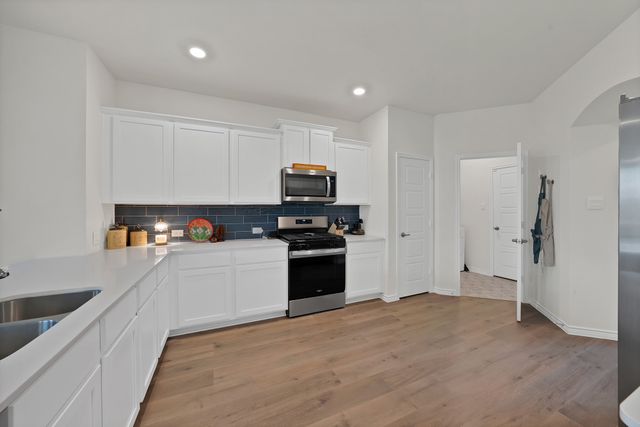 9720 Lariat Drive, Aubrey, TX 76227