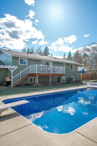 320 W Chatham Ct, Spokane, WA 99218