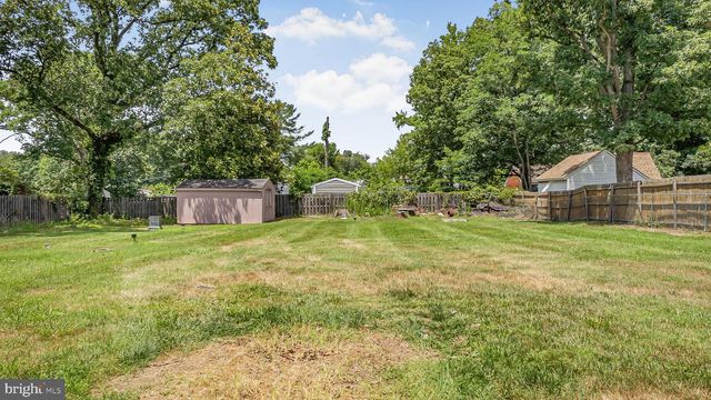 4632 HOWE AVE, Suitland, MD 20746
