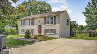 4632 HOWE AVE, Suitland, MD 20746