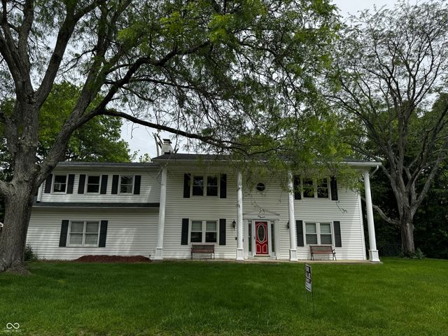 1000 Leisure Lane, Greenwood, IN 46142