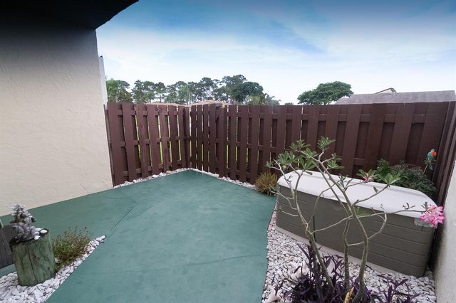 13923 NESTING Way D, Delray Beach, FL 33484