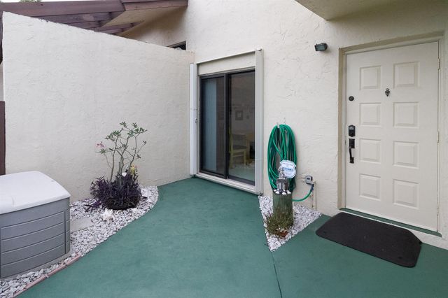 13923 NESTING Way D, Delray Beach, FL 33484
