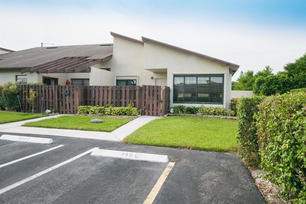 13923 NESTING Way D, Delray Beach, FL 33484
