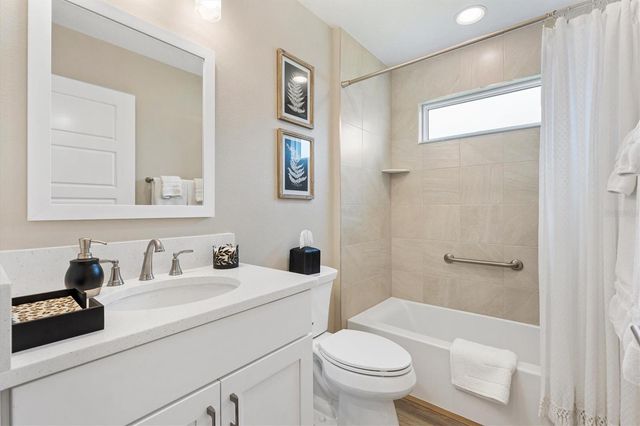 1054 JOETTE PLACE, The Villages, FL 34762