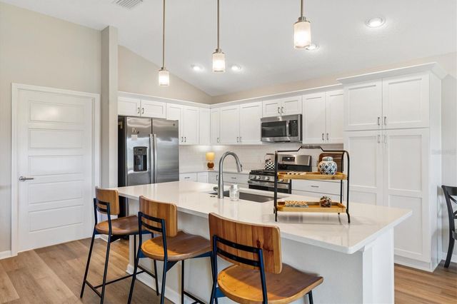 1054 JOETTE PLACE, The Villages, FL 34762