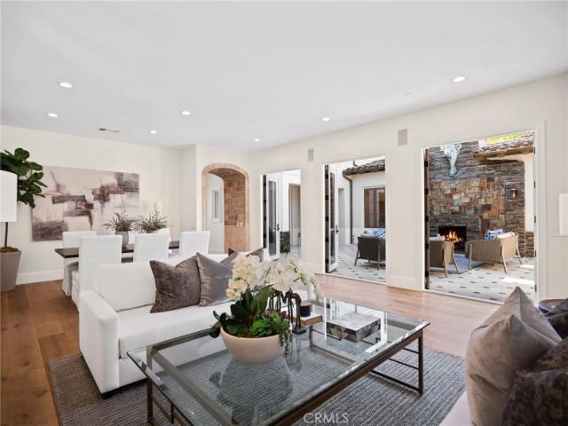 28 Via Coralle, Newport Coast, CA 92657