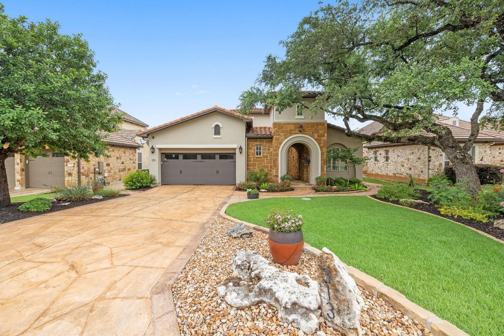313 Grand Oaks LN, Georgetown, TX 78628