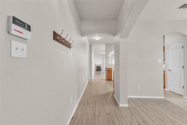 11605 Lapoynor ST, Manor, TX 78653