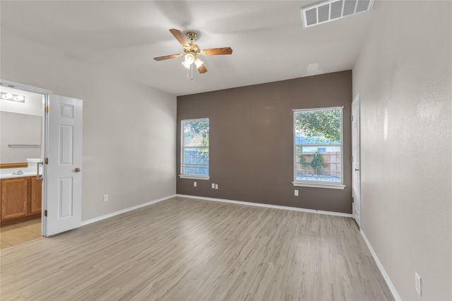 11605 Lapoynor ST, Manor, TX 78653