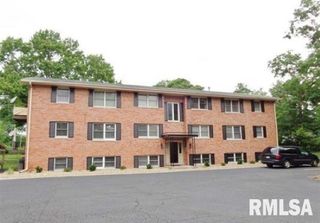 5229 N Montclair Ave Apt 2, Peoria Heights, IL 61616