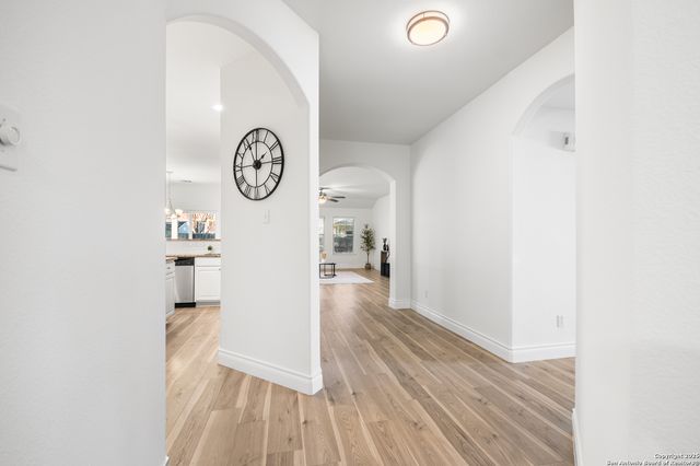 132 Hidden Cave, Cibolo, TX 78108