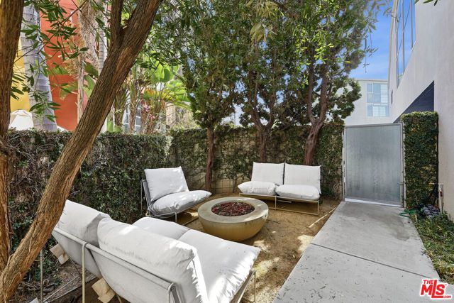 2100 Abbot Kinney Boulevard 7, Venice (los Angeles), CA 90291