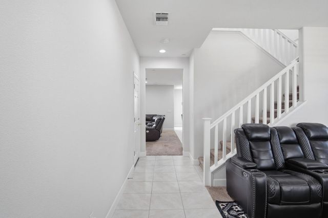 1487 Patriot St, Manteca, CA 95337