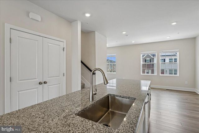 2380 SPRUCE KNOB TER, Frederick, MD 21702