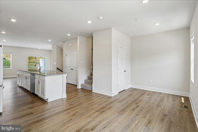 2380 SPRUCE KNOB TER, Frederick, MD 21702