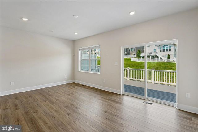 2380 SPRUCE KNOB TER, Frederick, MD 21702