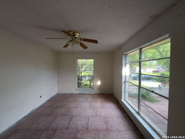 7011 WILDFERN ST, Leon Valley, TX 78238