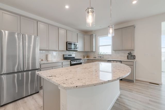 531 Alpine Drive, Algonquin, IL 60102